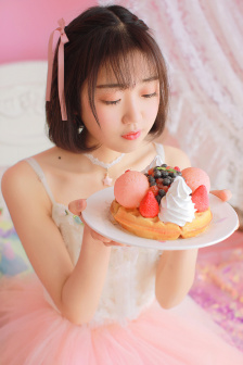 桃桃多肉任落佳
